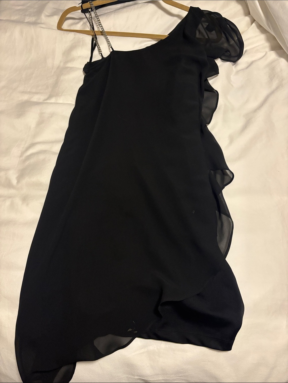 Bebe XS Black One-Shoulder Ruffle Cocktail Dress